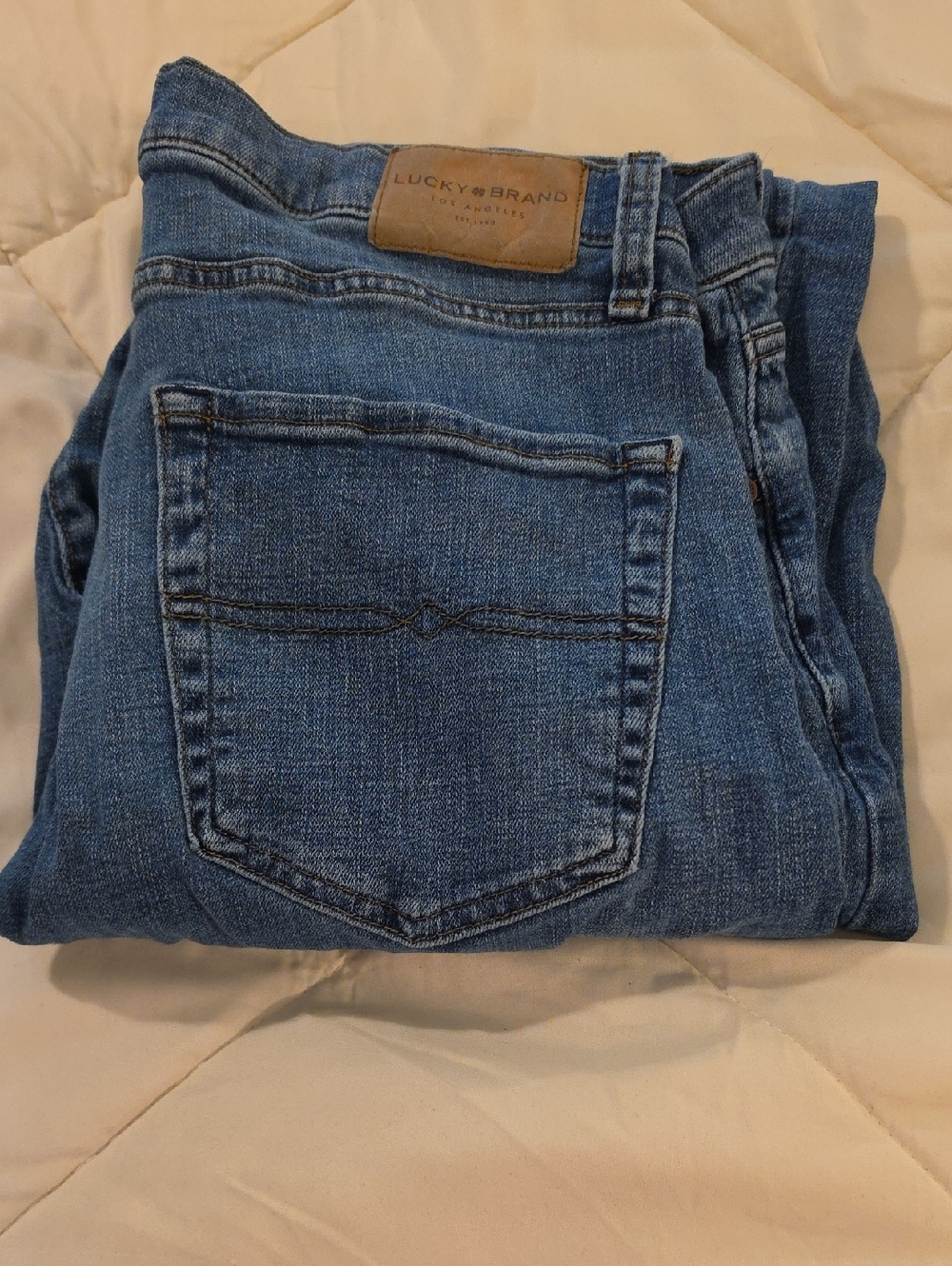 Lucky Brand Mid Blue Denim Jeans with Back Pocket Stitching
